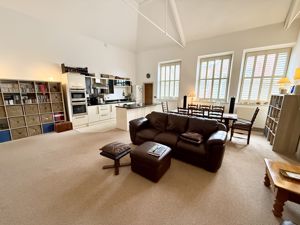 Photo 12- click for photo gallery